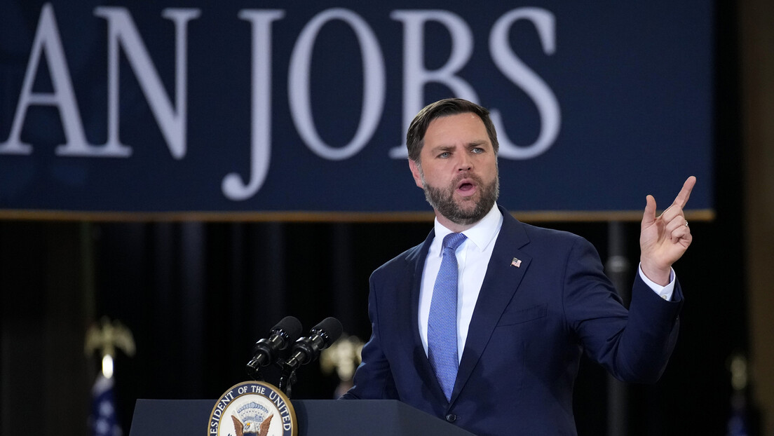 Vens: Tramp još nije doneo odluku o isporuci "tomahavka"