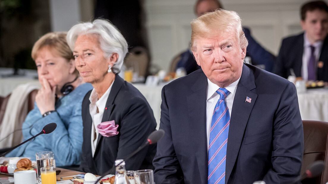 Svet još nije osetio prave posledice Trampovih carina: Udar na potrošače tek sledi