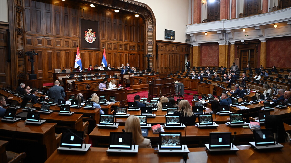 Настављена седница Скупштине Србије: На дневном реду међународни споразуми и финансијски уговори