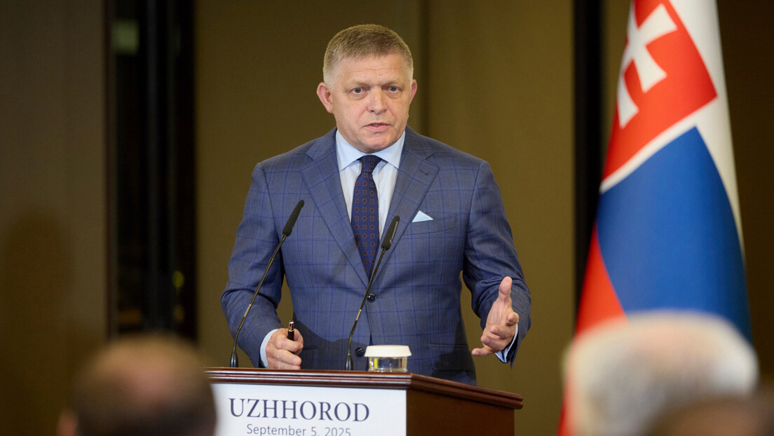 Фицо: Ако ЕУ жели мир у Украјини, што пре мора да се одржи састанак Трампа и Путина