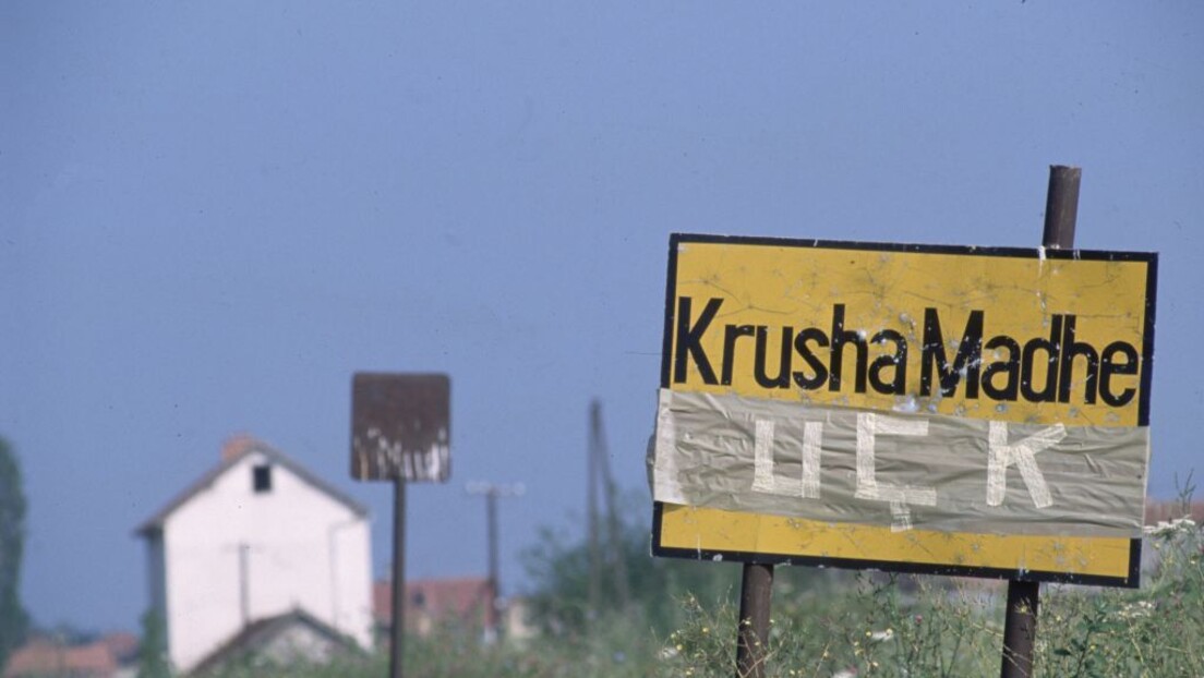 Албанац писао графите у славу терориста ОВК У Црној Гори: Колику је казну добио