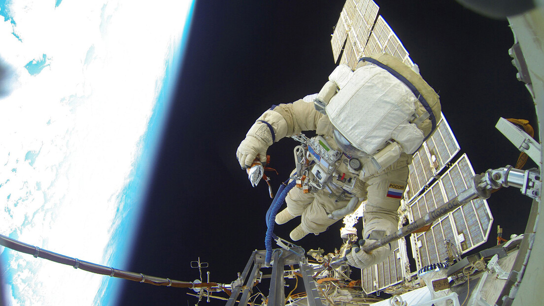 Koje instrumente koriste ruski kosmonauti prilikom izlaska u otvoreni svemir
