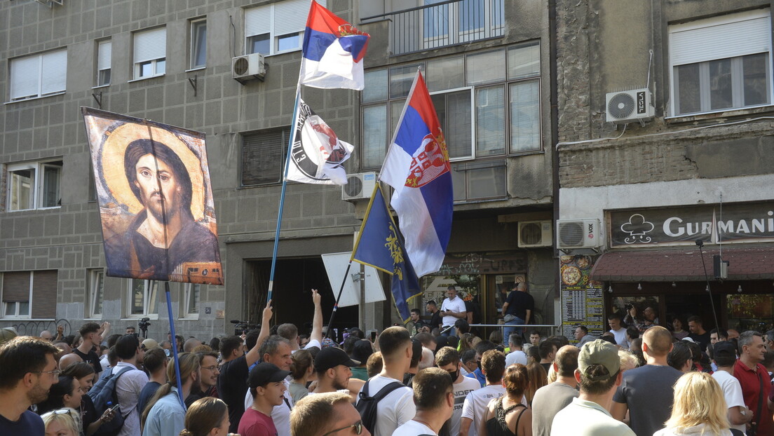 Браниоци "европских" вредности