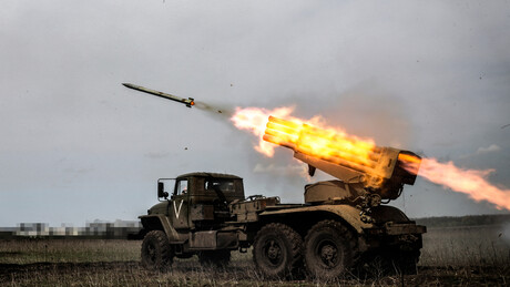 Под подршком артиљерије и дронова: Руски падобранци пробили одбрану код ДНР