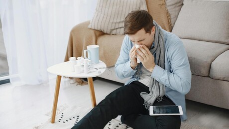 Најгоре ствари које можете да урадите током сезоне прехладе и грипа