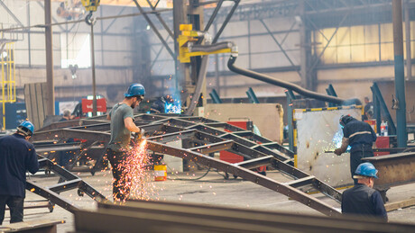 EU uzvraća udarac SAD: Smanjuju kvote, dižu carine na čelik