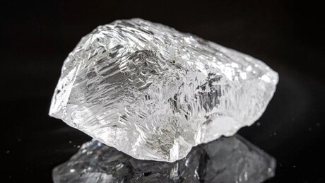 Sjajni gigant: U Rusiji otkriven jedan od najkrupnijih dijamanata mase 340 karata (FOTO)