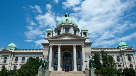 Настављена седница Скупштине: Посланици питали о посети Урсуле фон дер Лајен