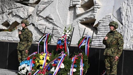 Pre 81 godinu pobeđen fašizam: Ruske diplomate učestvuju u ceremonijama širom Srbije