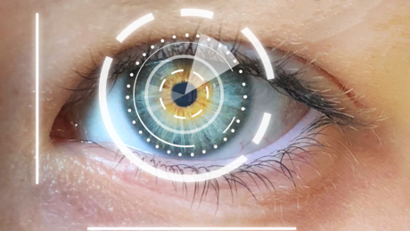 Будућност је стигла: Имплант који враћа вид слепима постаје стварност