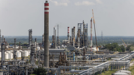 MOL grupa saopštila detalje u vezi sa požarom u mađarskoj rafineriji