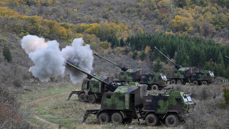 Заједничка обука артиљеријских јединица Србије и Азербејџана: Успешно коришћење самоходних хаубица