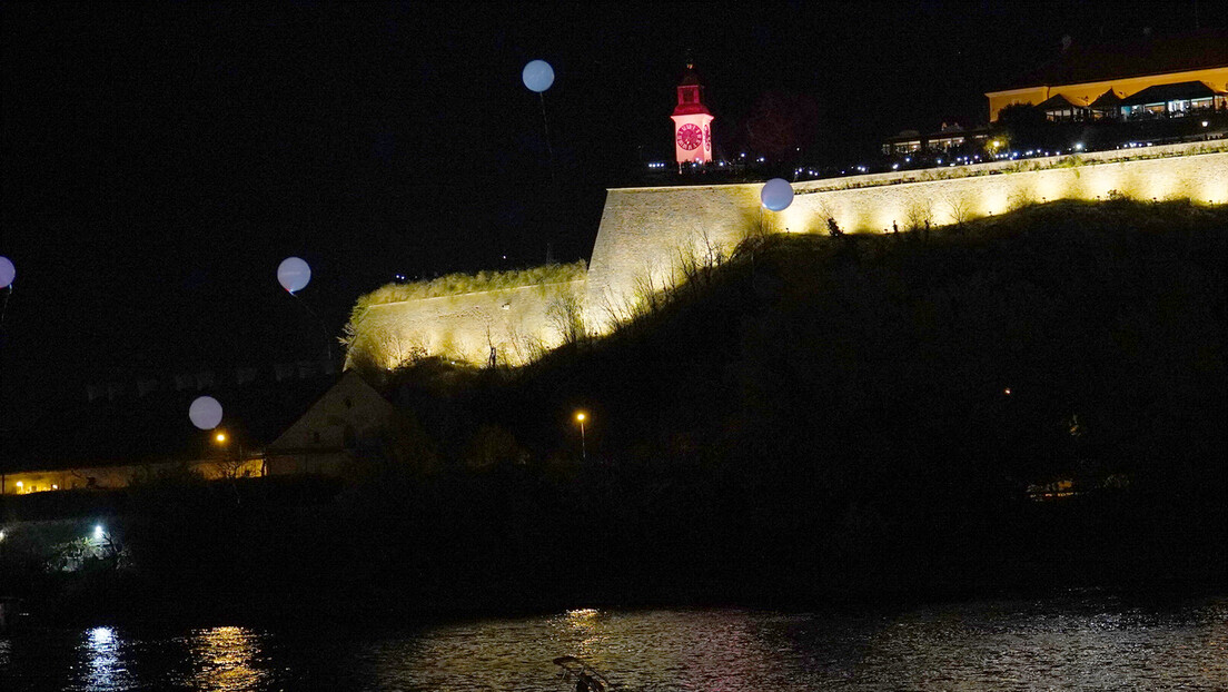 Година прође, дан никад: Скупови сећања на страдале у Новом Саду прошли у миру