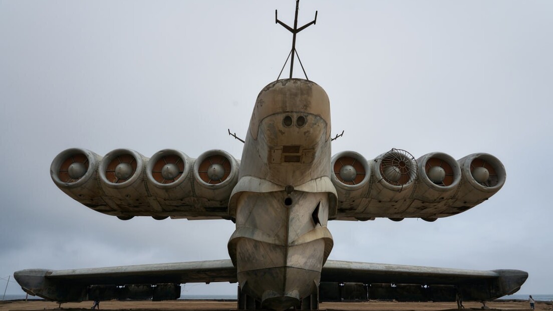 Од "Орлића" до "Каспијске немани": Историјски лет руског екраноплана