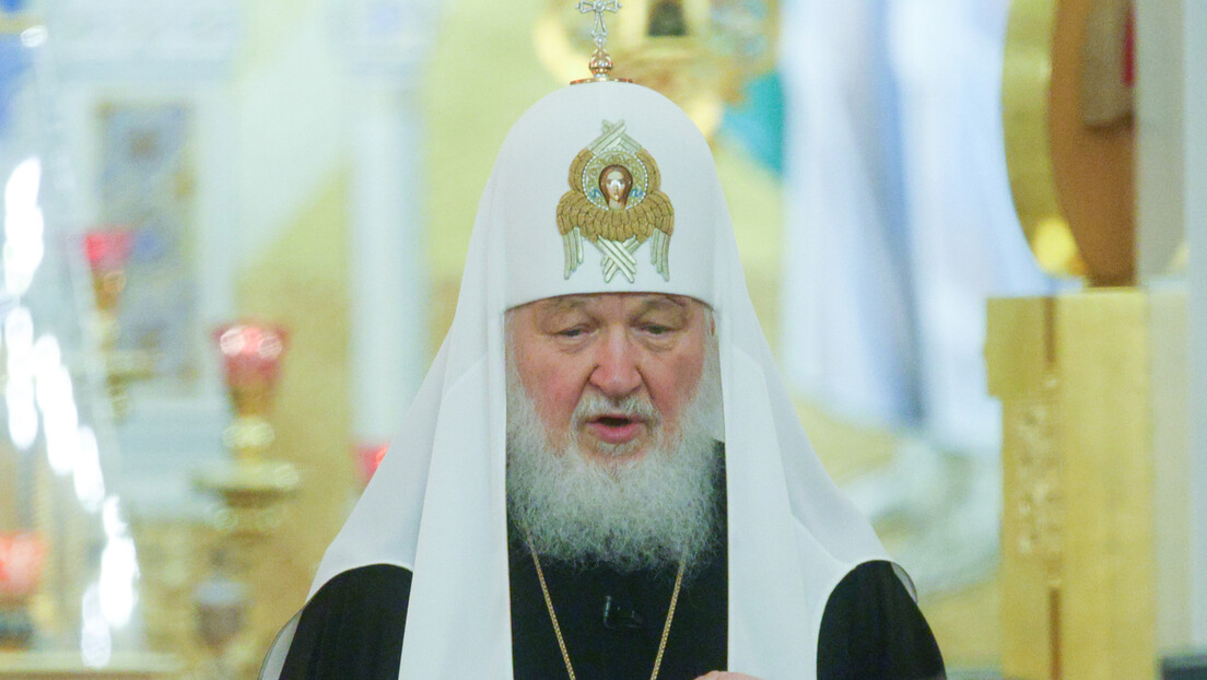 Patrijarh Kiril čestitao Putinu praznik: Ljubav prema otadžbini ostaje moralni orijentir