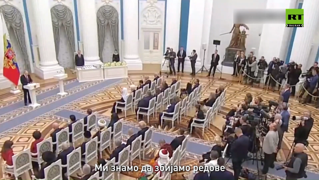 Putin povodom Dana narodnog jedinstva: Rusi znaju da zbiju redove pred pretnjama