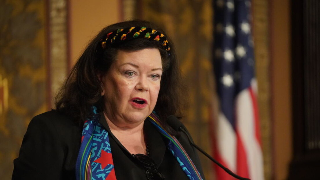 На броду британске морнарице: Војни лидери из региона састали се са британском званичницом