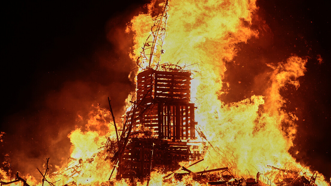 Veliki požar posle eksplozije u Buenos Ajresu, najmanje 22 povređenih