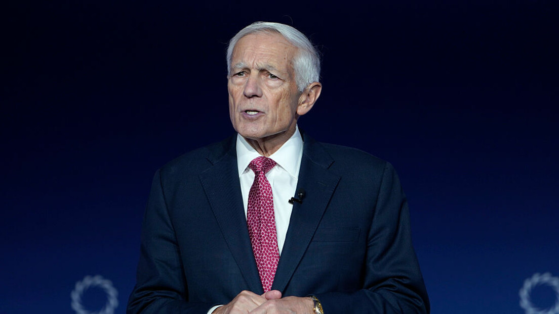 Весли Кларк