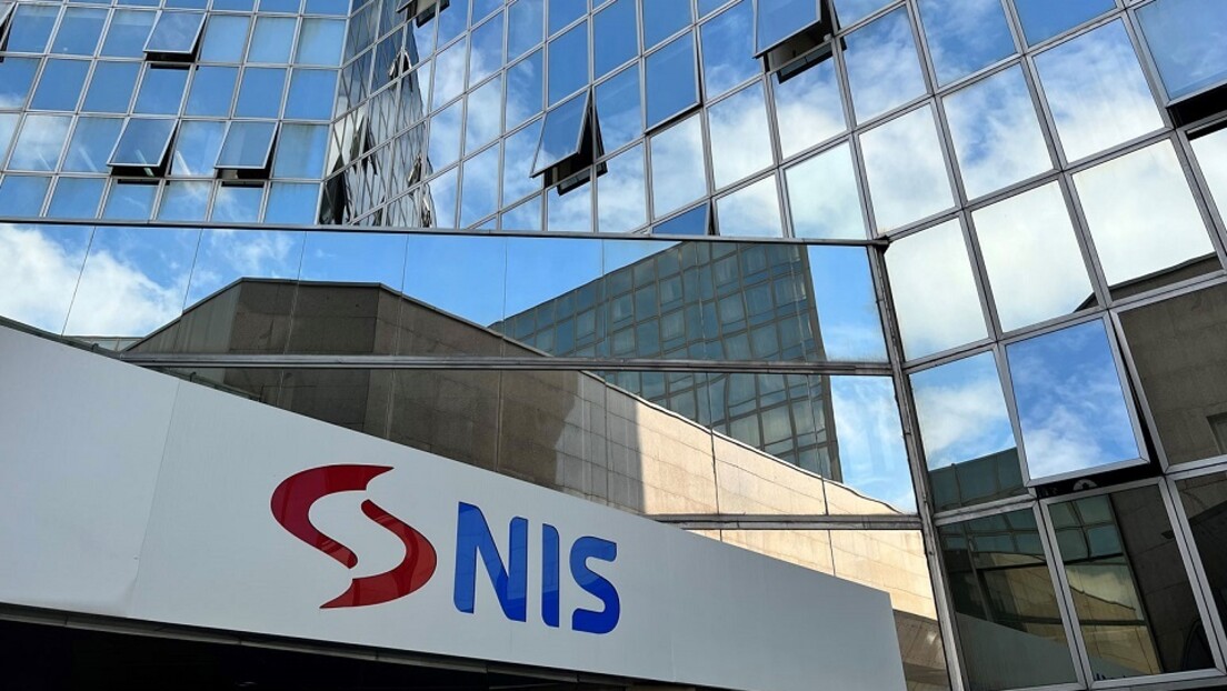 Srbija nema preče stvari od spasavanja NIS-a: Da li je MOL rešenje