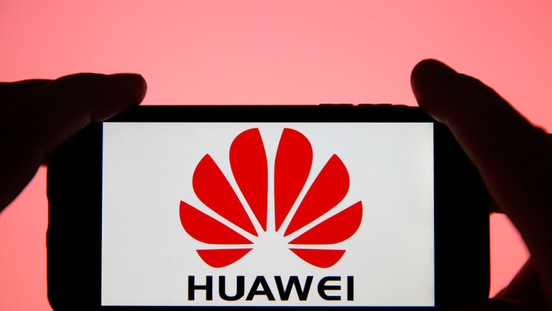 Као добар НАТО ђак: Ђељошај предлаже да Црна Гора протера кинеске телефоне