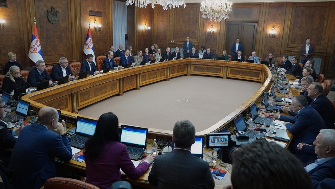 Влада Србије одржала ванредну седницу, разматрана енергетска ситуација у земљи