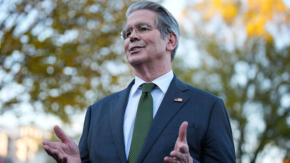 Министар финансија САД критиковао ЕУ: Радите исто 19 пута и очекујете да вам успе