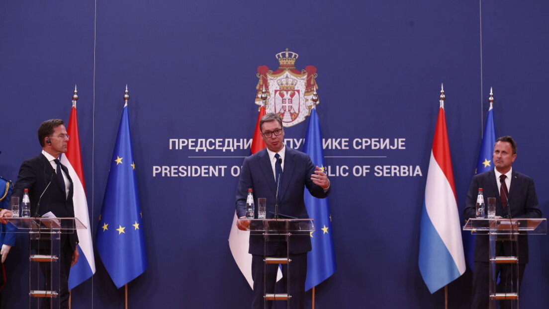 Вучић одговорио Рутеу: И ја се дистанцирам од НАТО бомбардовања