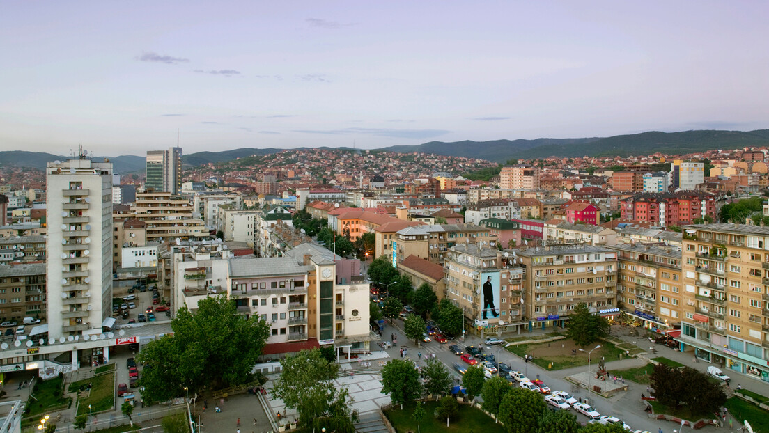 Шта раде Рокфелерови и Ахтисаријеви у Приштини: Донесеш немире, па причаш о миру