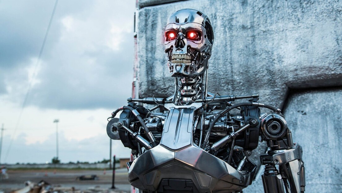 Терминатор 2.0: Џејмс Камерон сматра да ће АИ довести до апокалипсе коју ће предводити роботи