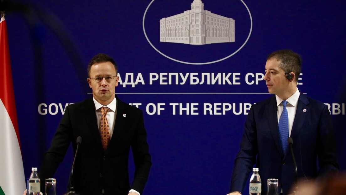 Сијарто: Нећемо оставити Србију без енергената, договорићемо данас техничка питања помоћи