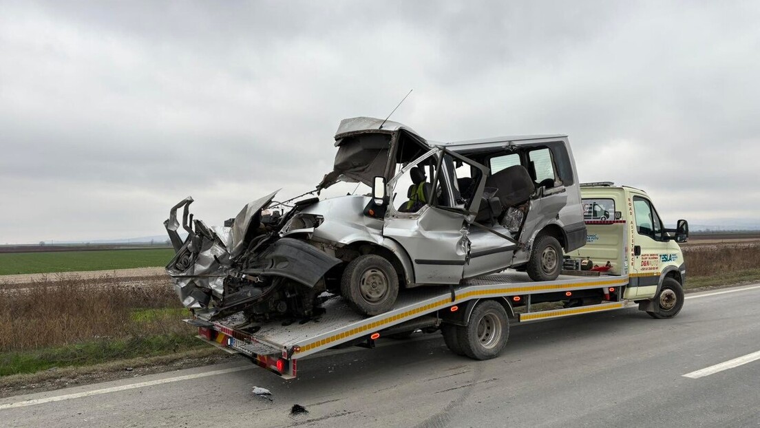 Несрећа на магистралном путу Рума - Ириг, погинуле четири особе