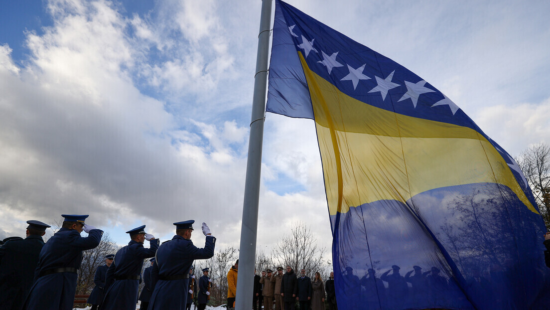 Политичари у Сарајеву не мирују: Силајџић тражи потпуни прекид комуникације са Мађарском
