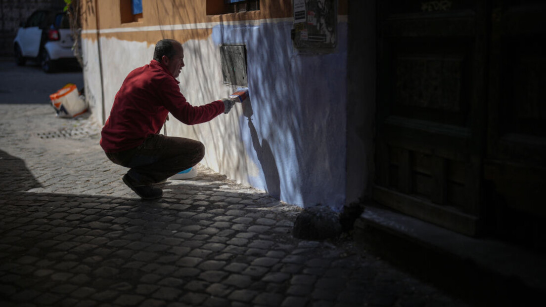 "Хуманизам" ЕУ: Када се помоћ пријатељу третира као рад на црно следи казна од 1.000 евра