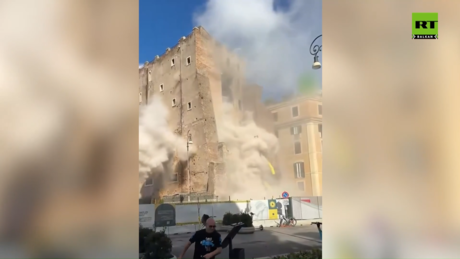 Urušila se Kontijeva kula u Rimu, Zaharova: Dok troše pare na Ukrajinu, Italija će se srušiti cela