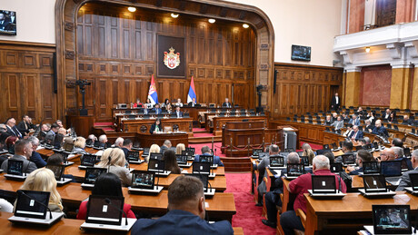 Skupština o biračima i Generalštabu: Poslanici pitali o prodaji municije i signalu za RT Balkan