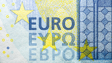 Бугари стрепе због увођења евра, али ЕУ их теши: Нова валута је ваш анђео чувар у опасном свету