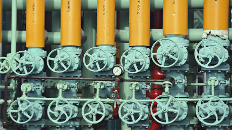 Јавна расправа о три нова закона о гасу, нафти и обавезним резервама