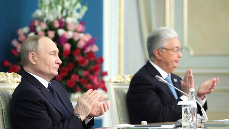 Путин на састанку са Токајевом: Званичне посете имају велики значај за односе две државе