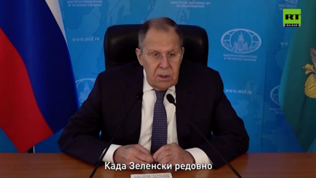 Lavrov: Kada Zelenski uručuje odlikovanja nacističkim formacijama, kako onda nije nacista? (VIDEO)