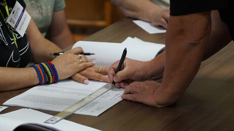 Посланичка група "Ми - снага народа" предлаже: Камере на бирачким местима у Србији