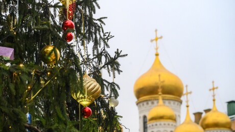 Главна новогодишња јелка Русије: Лепотица висока 26 метара красиће Саборни трг у срцу Москве (ФОТО)