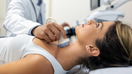 Razlozi zbog kojih broj obolelih od karcinoma štitne žlezde raste širom sveta