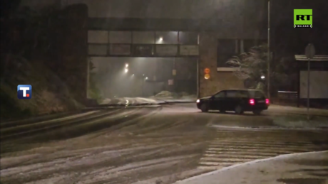 Sneg pravi probleme u saobraćaju: Vreme u skladu s kalendarom, temperatura od sedam do 12 stepeni