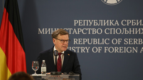 Немачки министар за одабрани медиј на српском: Не знам где леже дубоке везе, Русија је претња Србији