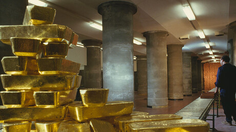 Колико је тешка златна полуга