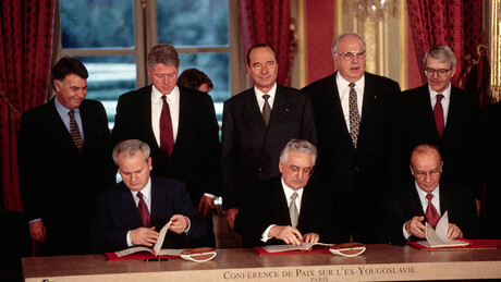 Tri decenije Dejtona: Od mira do gaženja principa i "svemogućeg" visokog predstavnika