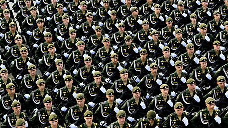 "Њујорк тајмс" у шоку: Како је руски пуковник изабрао своју земљу уместо ананаса из "Волмарта"