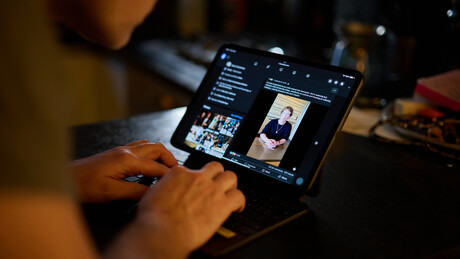 Невероватна "политика 17 прекршаја": "Мета" затварала очи пред трговином људима