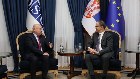 Премијер Мацут са шефом ОЕБС-а у Србији: Озбиљно смо приступили спровођењу изборних препорука